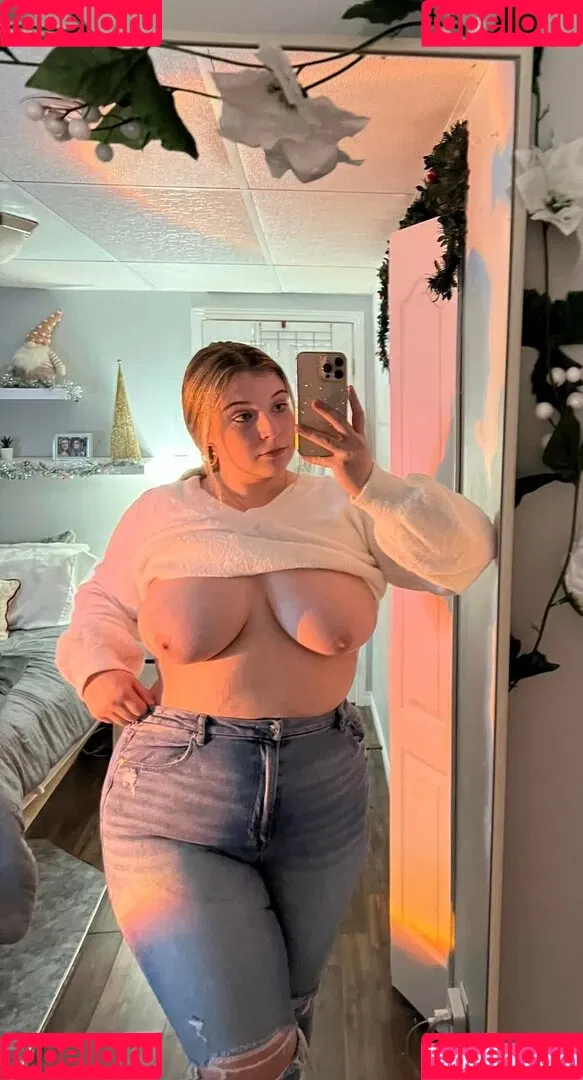 emlepage18 Onlyfans Photo Gallery 