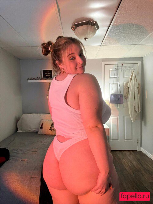 emlepage18 Nude Onlyfans Photo 13