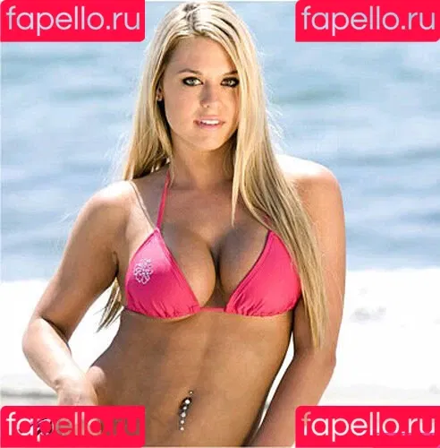 Taryn Terrell Onlyfans Photo Gallery 