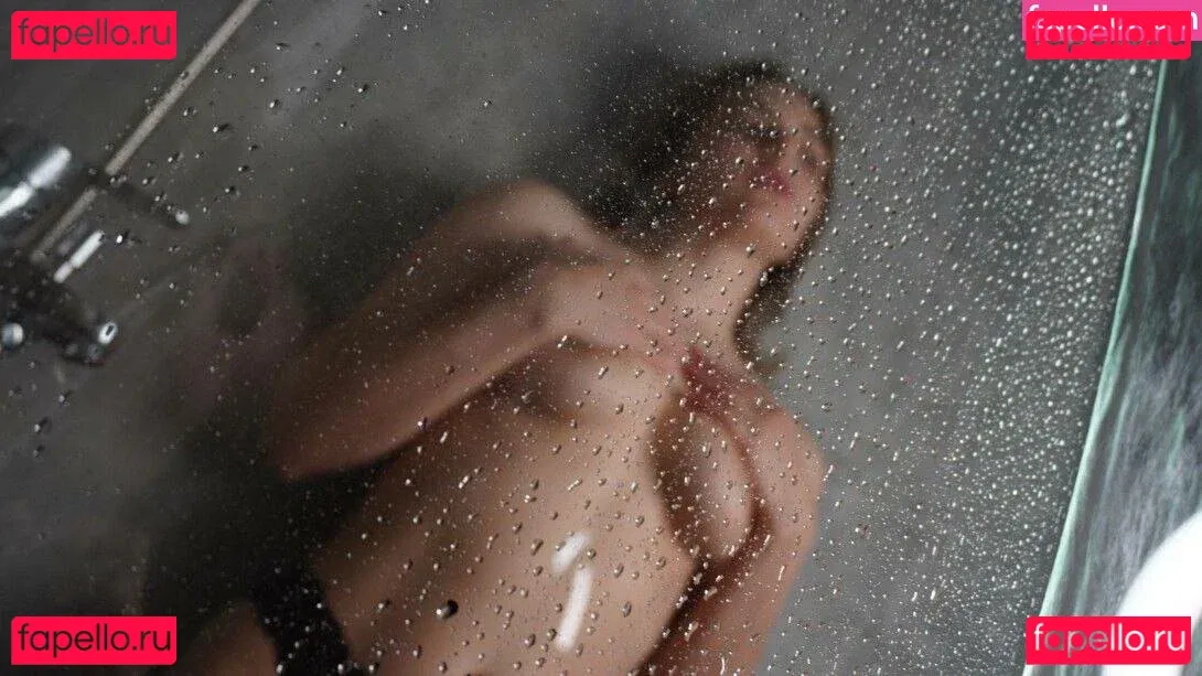 Nikol_Koulen Onlyfans Photo Gallery 