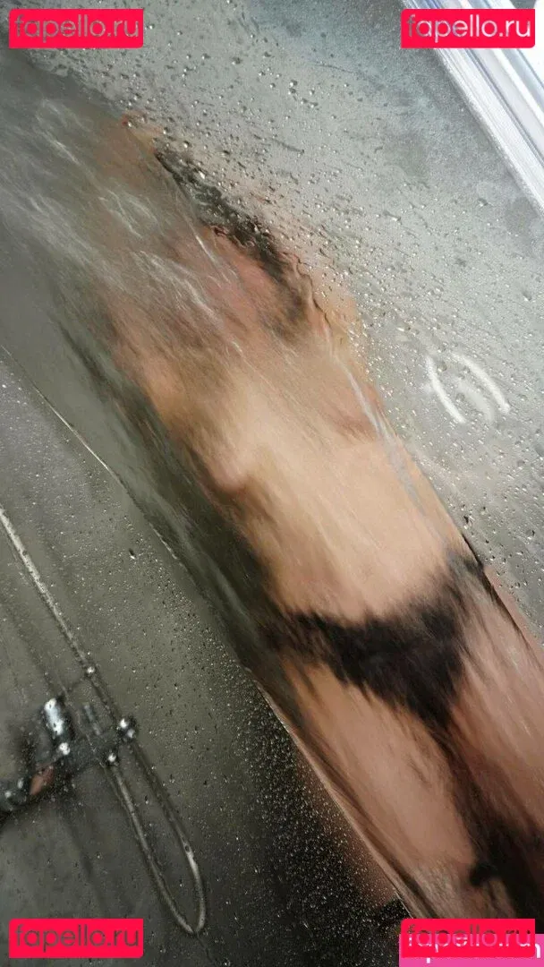 Nikol_Koulen Onlyfans Photo Gallery 