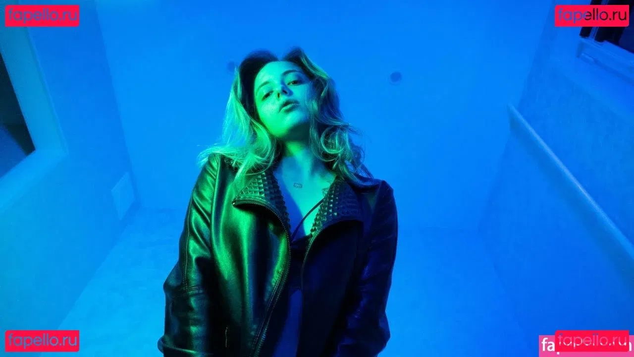 Nikol_Koulen Onlyfans Photo Gallery 