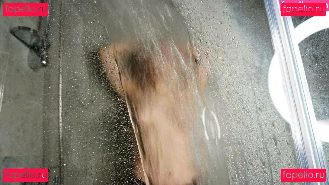 Nikol_Koulen Onlyfans Photo Gallery 