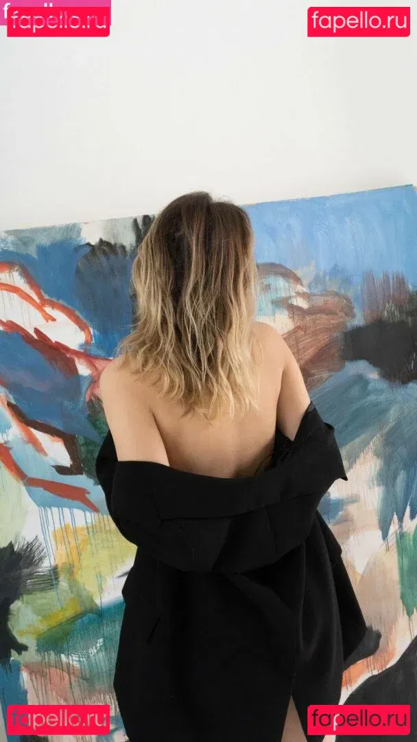 Nikol_Koulen Onlyfans Photo Gallery 