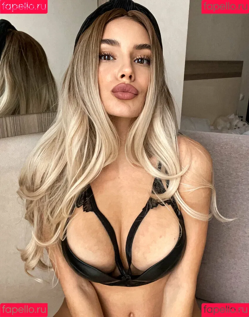 matilllda_vip Onlyfans Photo Gallery 