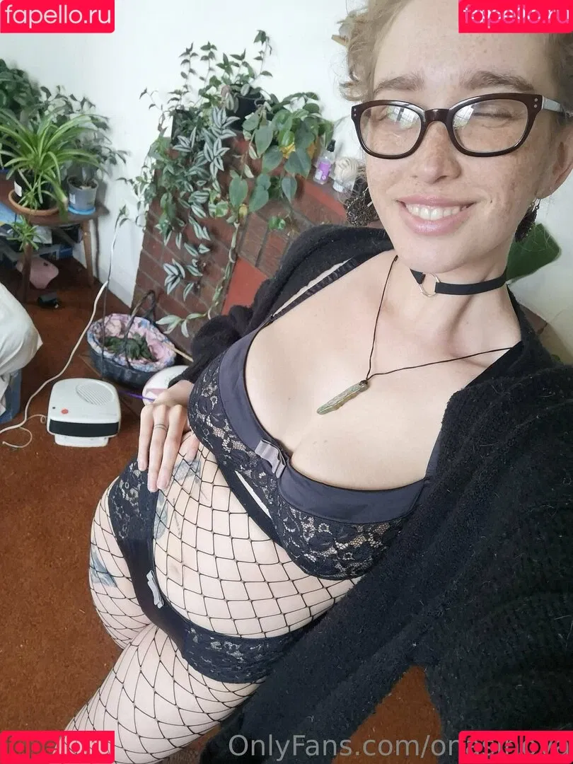onasinova Onlyfans Photo Gallery 