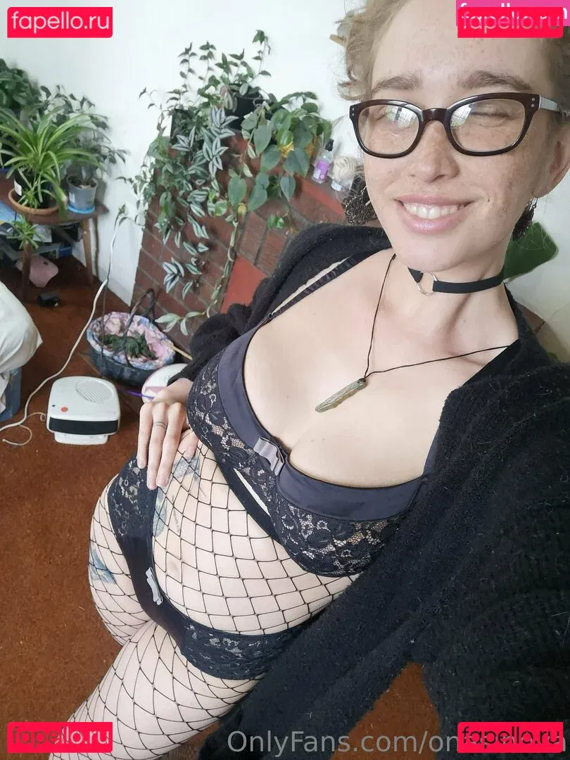 onasinova Onlyfans Photo Gallery 