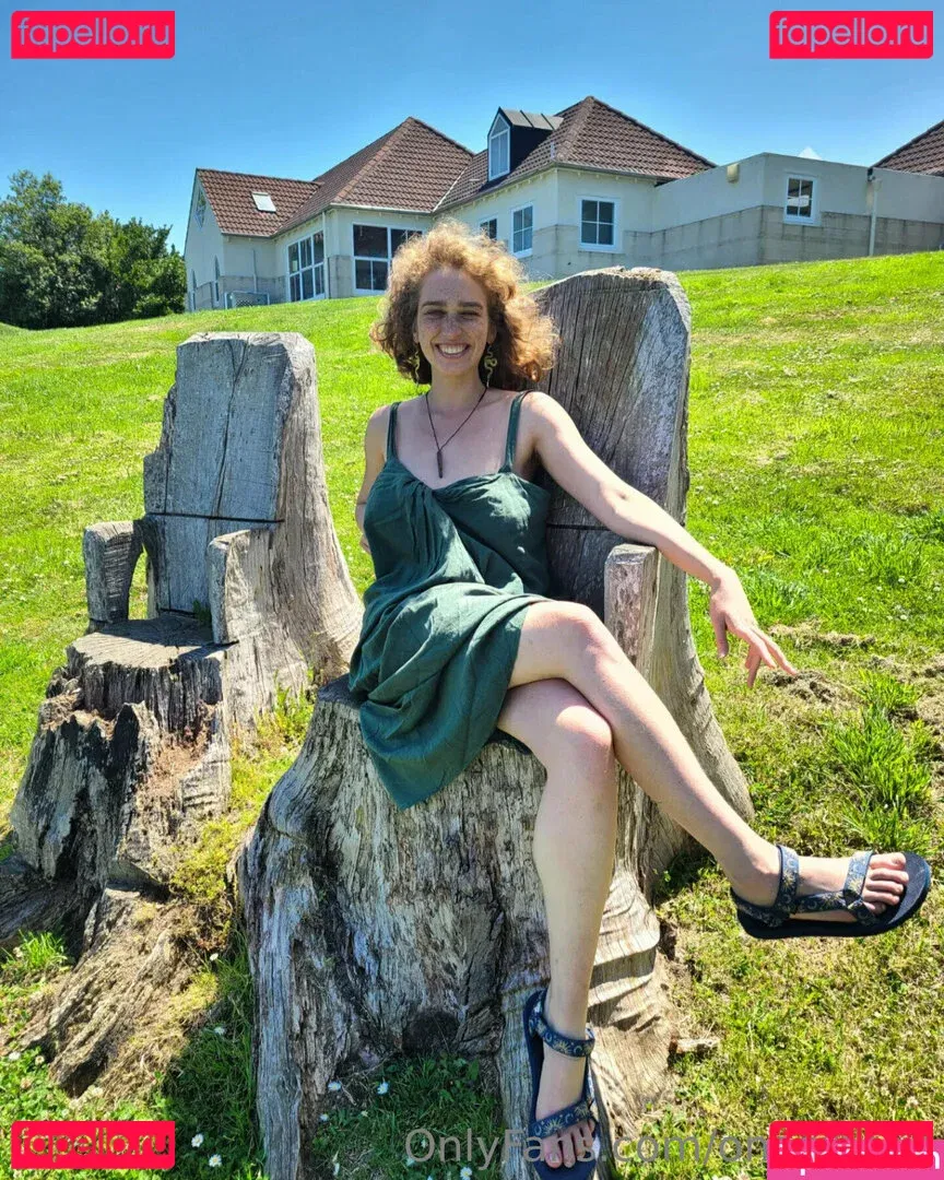 onasinova Onlyfans Photo Gallery 