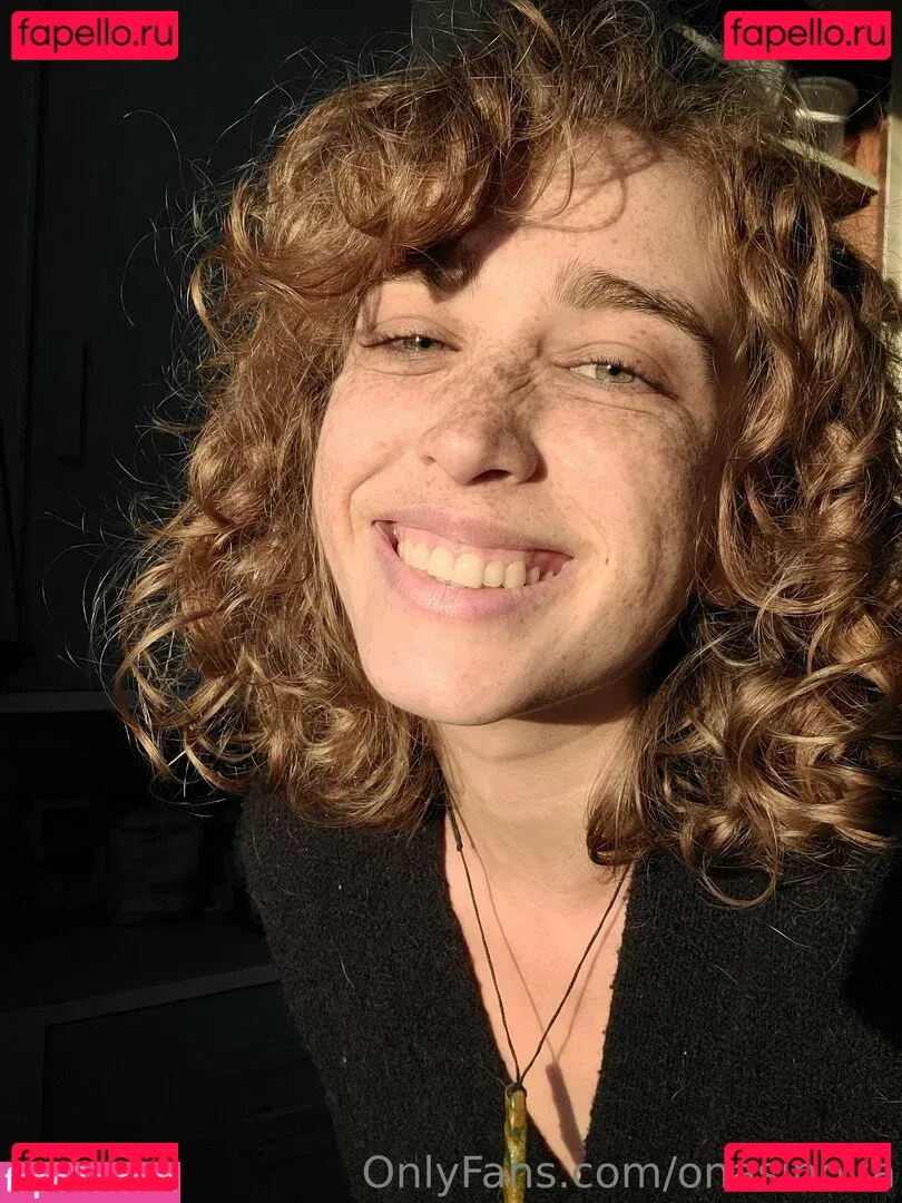 onasinova Onlyfans Photo Gallery 