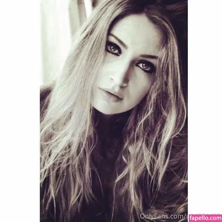 Lucyrose93 Onlyfans Photo Gallery 