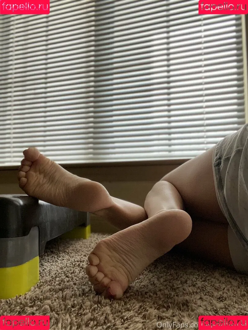 Itsnatysfeet Onlyfans Photo Gallery 