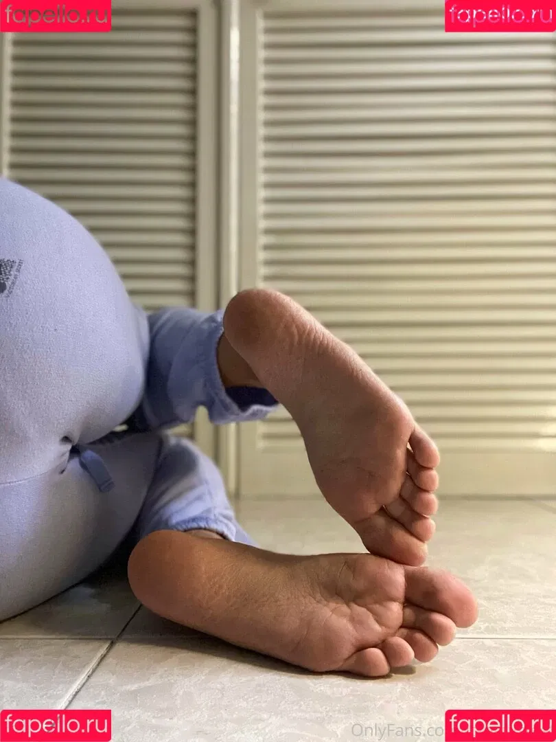 Itsnatysfeet Onlyfans Photo Gallery 