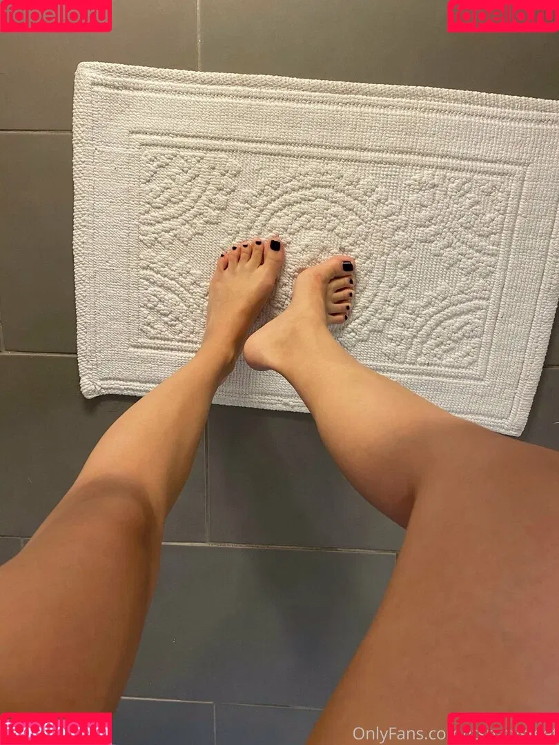 Itsnatysfeet Onlyfans Photo Gallery 