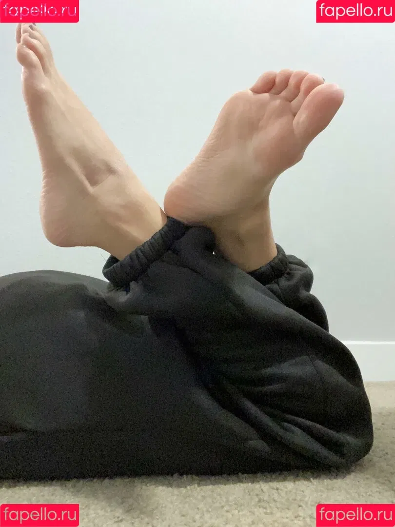 Itsnatysfeet Onlyfans Photo Gallery 