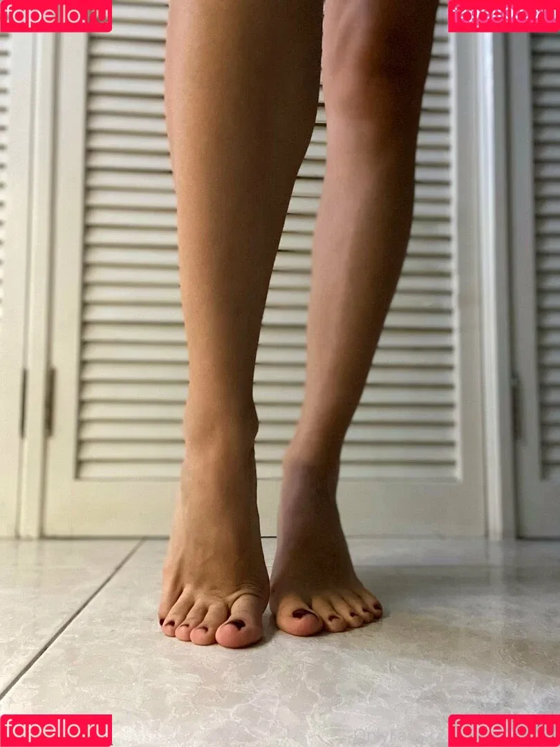 Itsnatysfeet Onlyfans Photo Gallery 