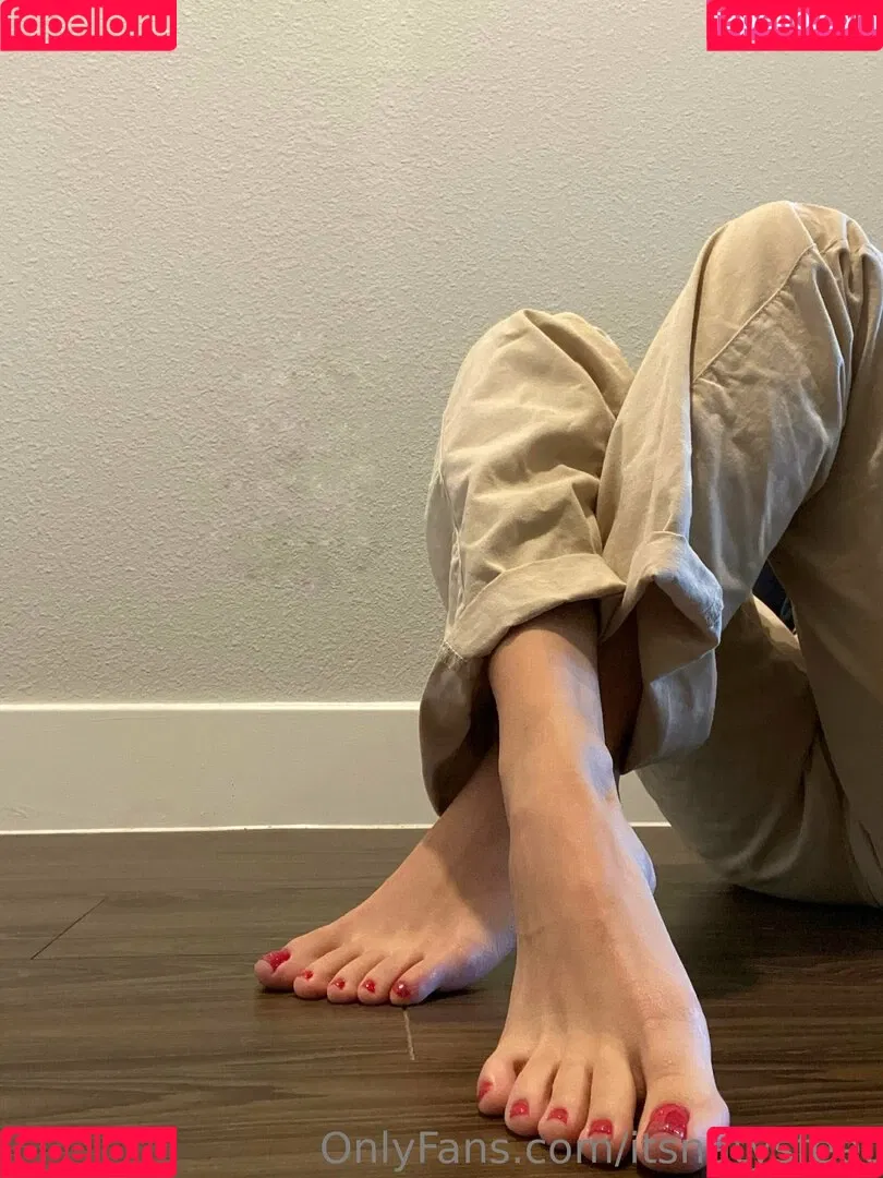 Itsnatysfeet Onlyfans Photo Gallery 