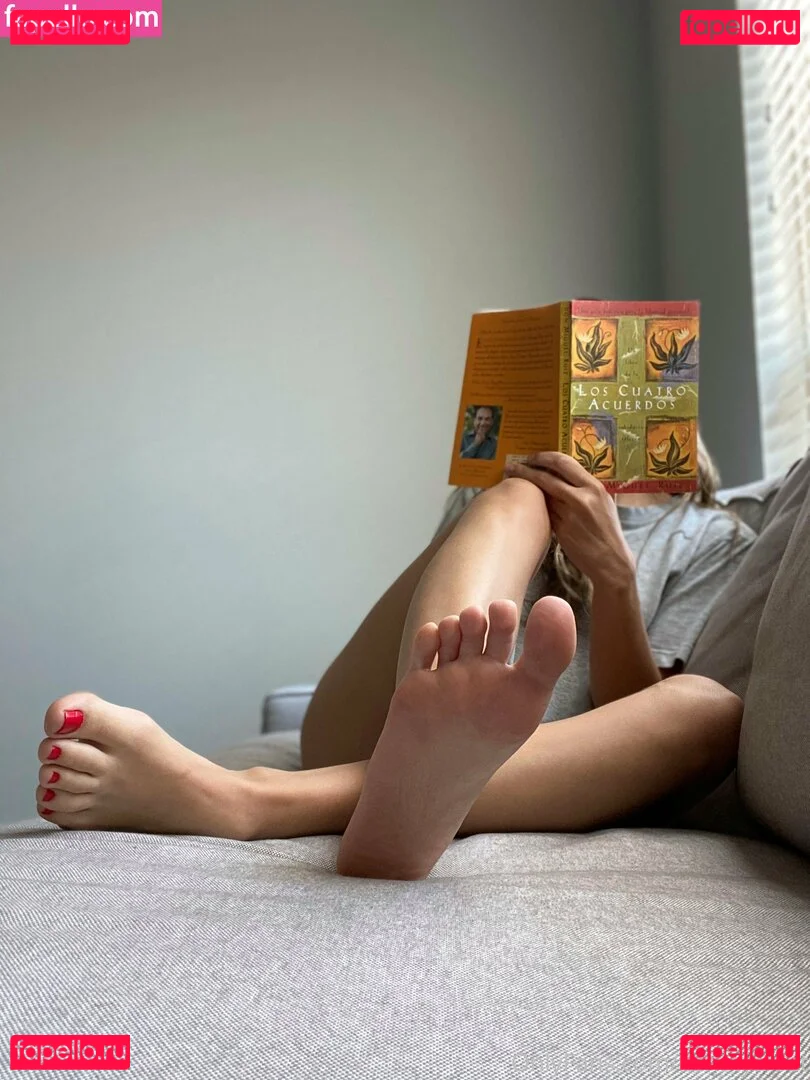 Itsnatysfeet Onlyfans Photo Gallery 