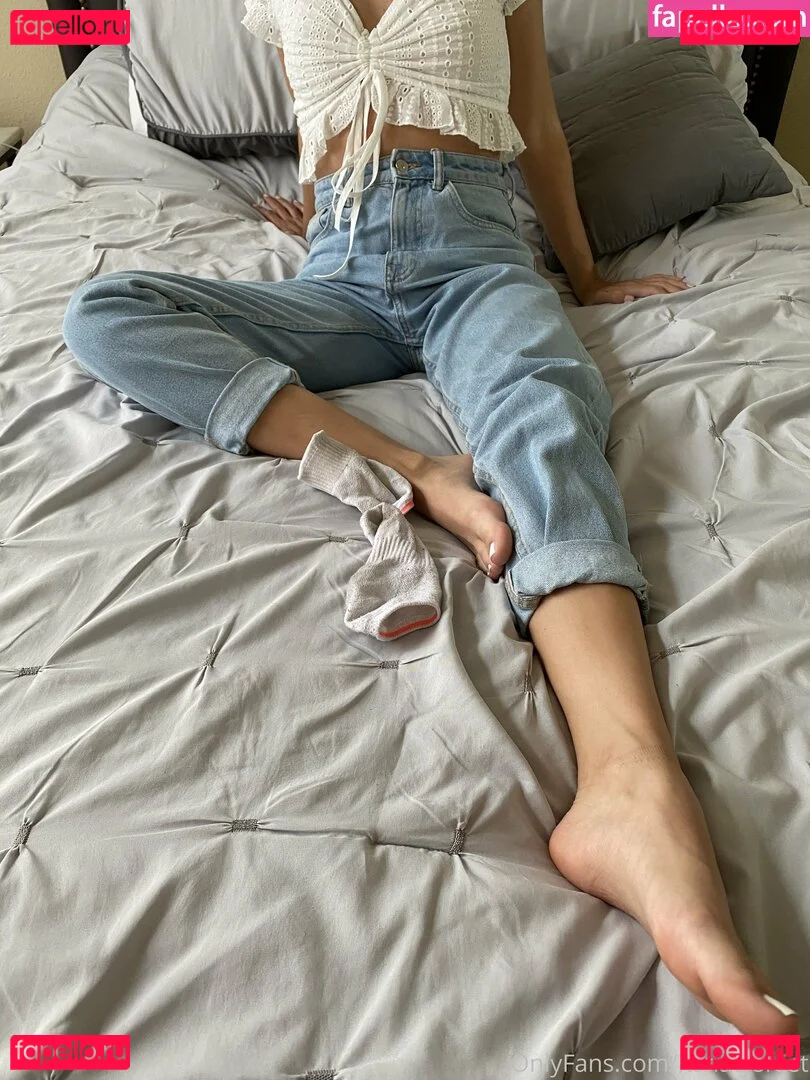 Itsnatysfeet Onlyfans Photo Gallery 