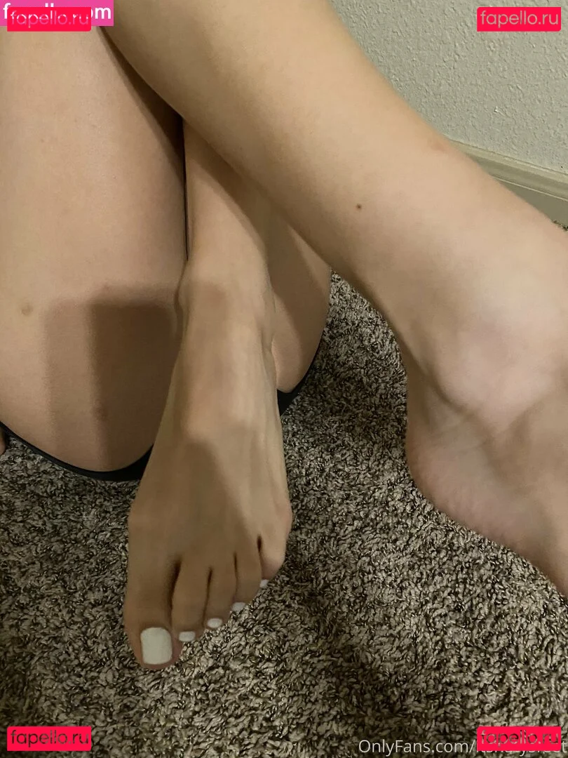 Itsnatysfeet Onlyfans Photo Gallery 