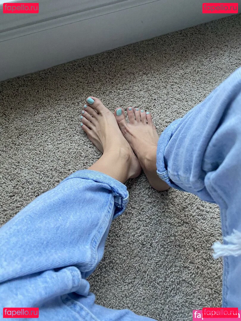 Itsnatysfeet Onlyfans Photo Gallery 