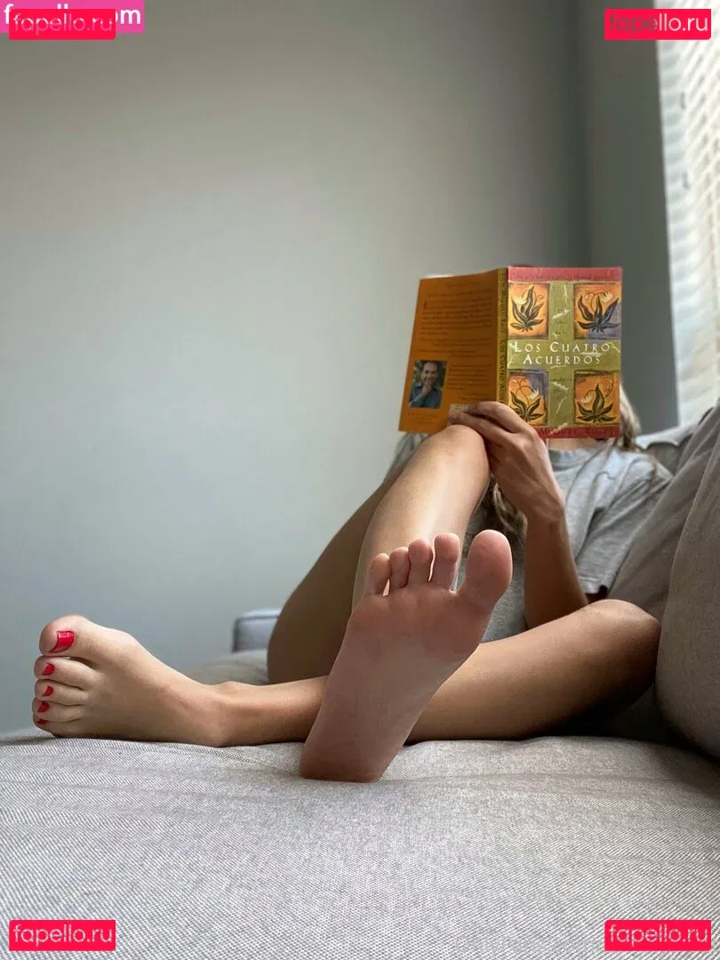 Itsnatysfeet Onlyfans Photo Gallery 