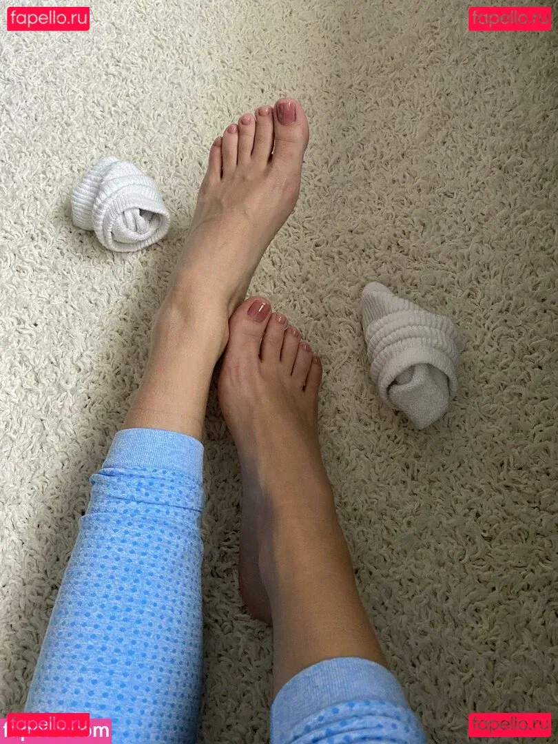 Itsnatysfeet Onlyfans Photo Gallery 