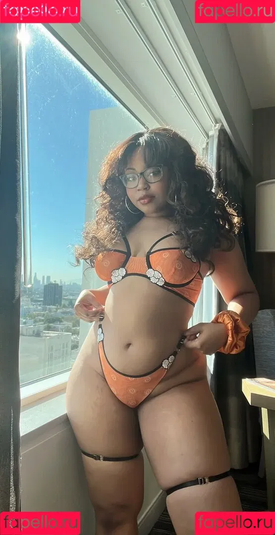 Ria Parker Onlyfans Photo Gallery 