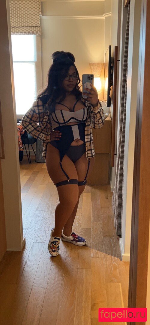 Ria Parker Nude Onlyfans Photo 18