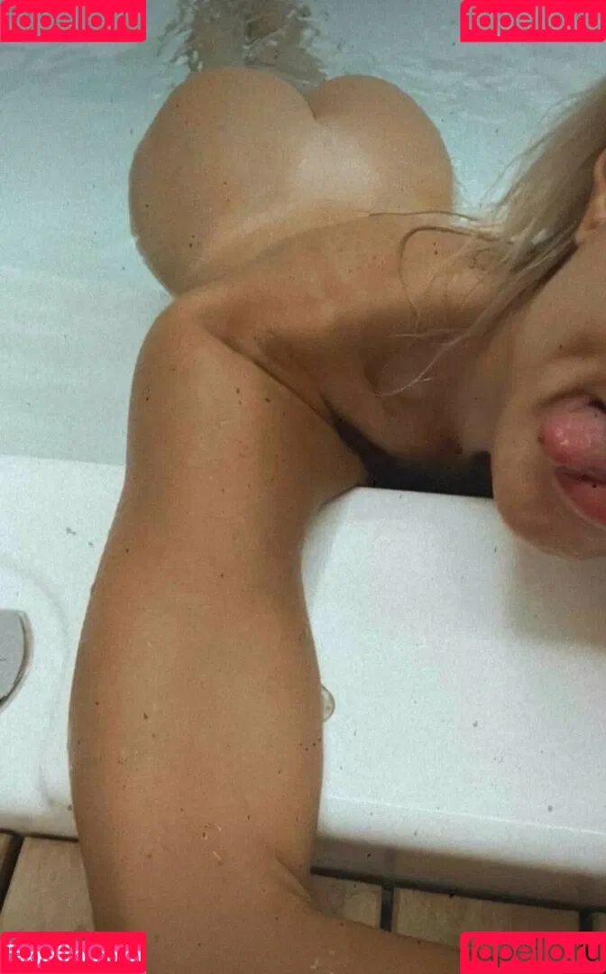 Elena Morali Onlyfans Photo Gallery 