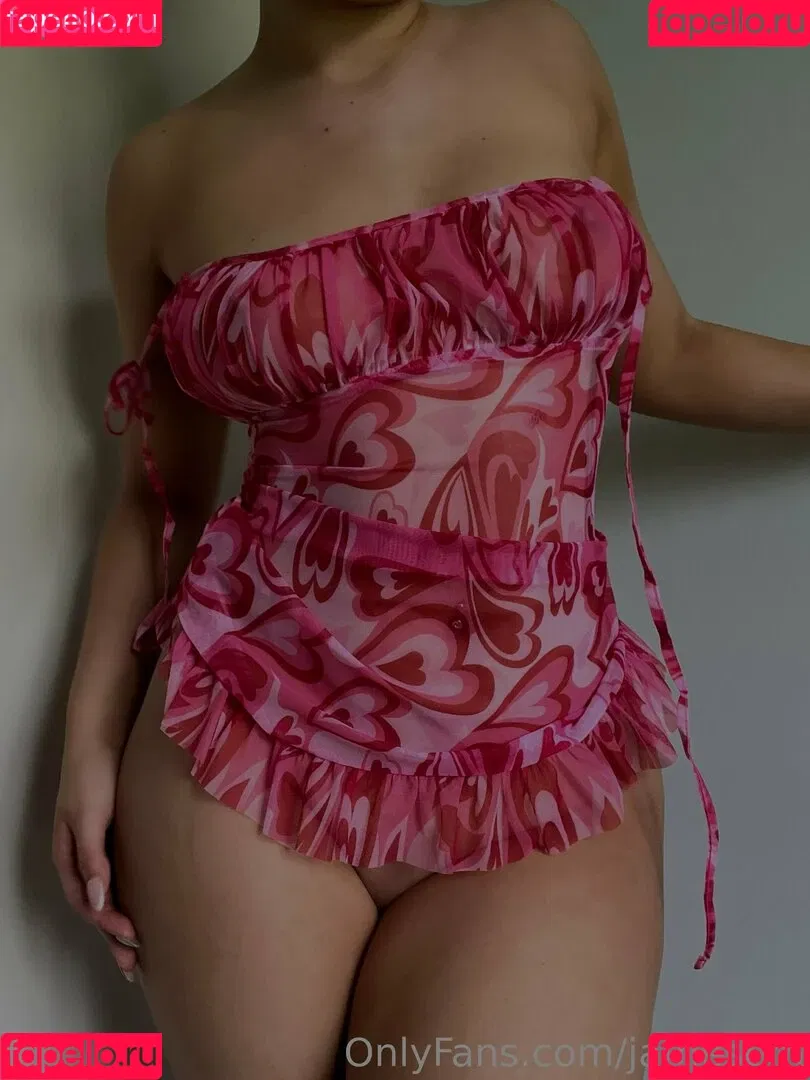 eemilyjames Onlyfans Photo Gallery 