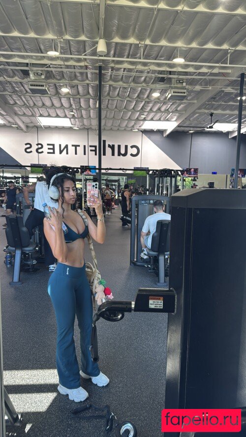 FaZe Kani Nude Onlyfans Photo 13