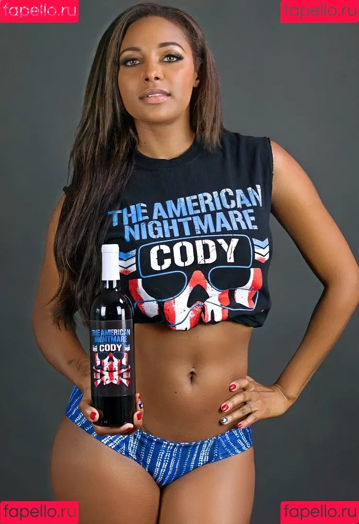 Brandi Rhodes Onlyfans Photo Gallery 