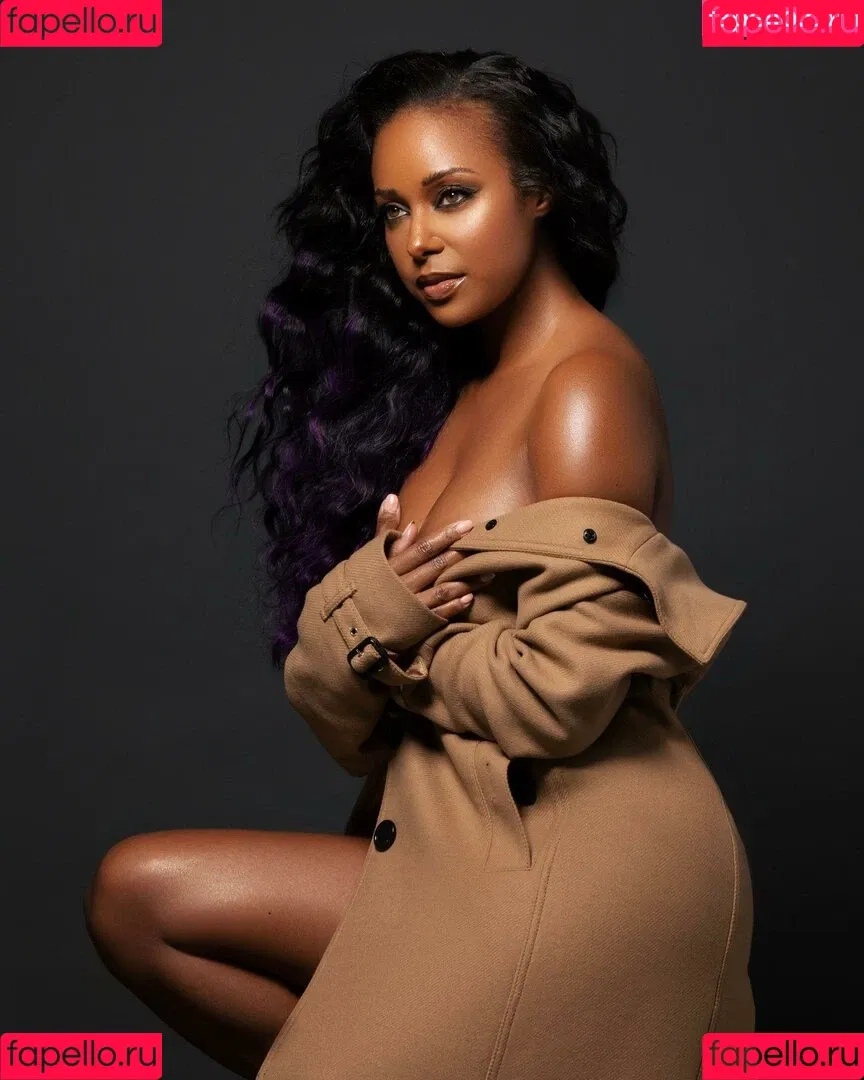 Brandi Rhodes Onlyfans Photo Gallery 