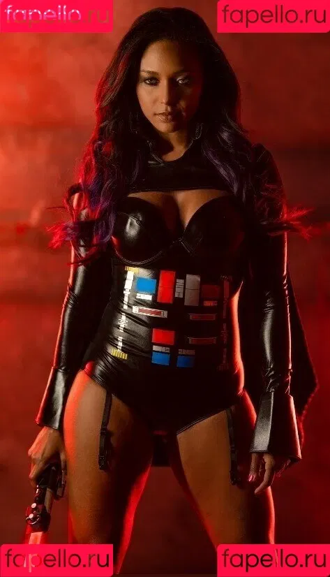 Brandi Rhodes Onlyfans Photo Gallery 