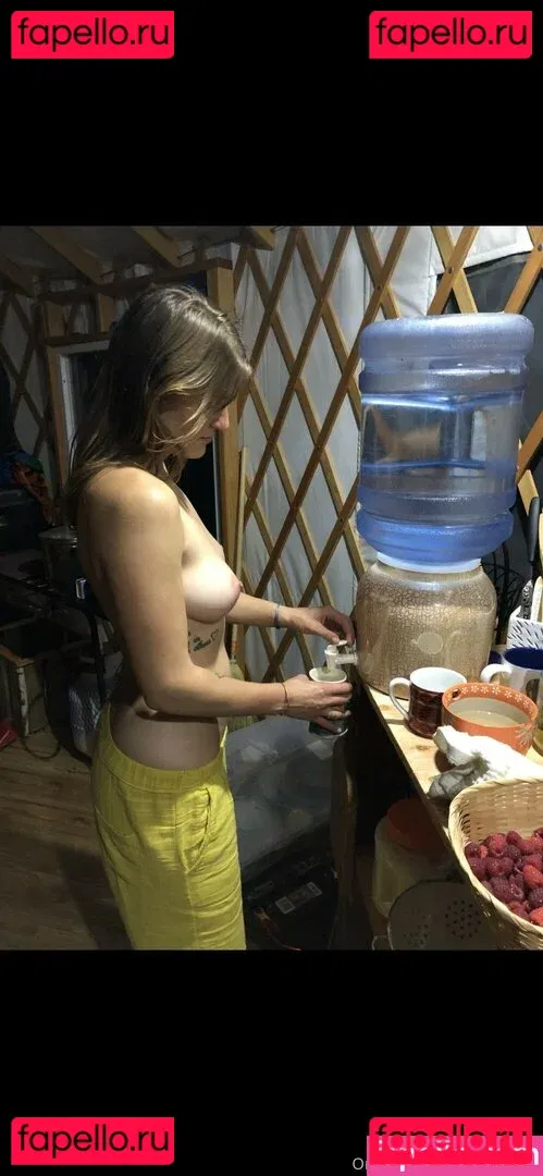 Nicolle Love Onlyfans Photo Gallery 