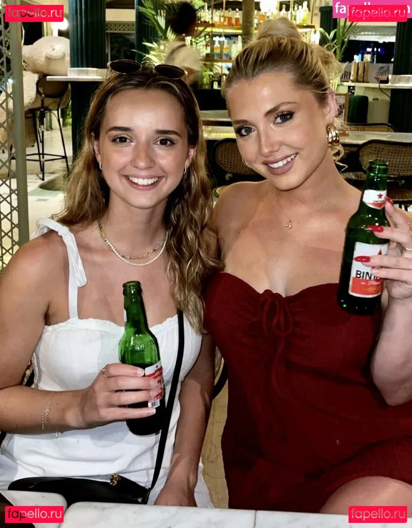 Thebigtittiecommittee Onlyfans Photo Gallery 