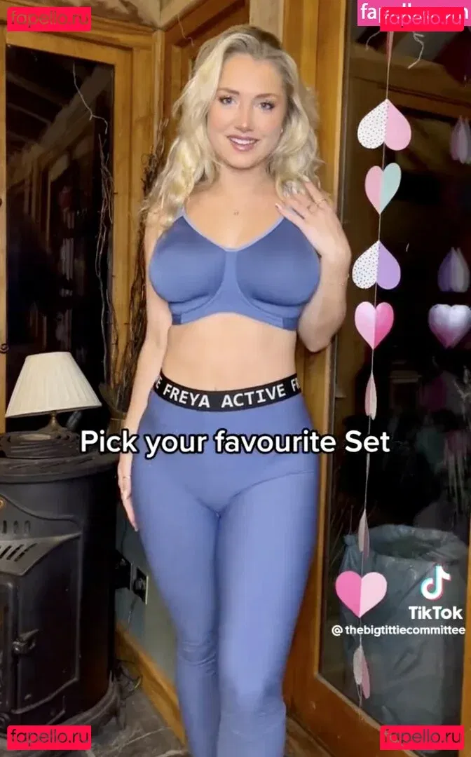 Thebigtittiecommittee Onlyfans Photo Gallery 