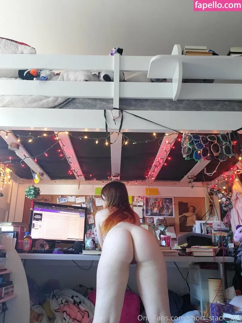 Short Stack Slut Onlyfans Photo Gallery 