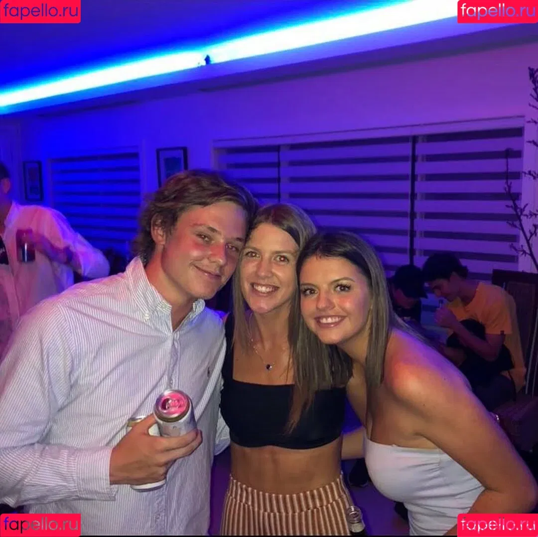 Abbey Jeffrey Onlyfans Photo Gallery 