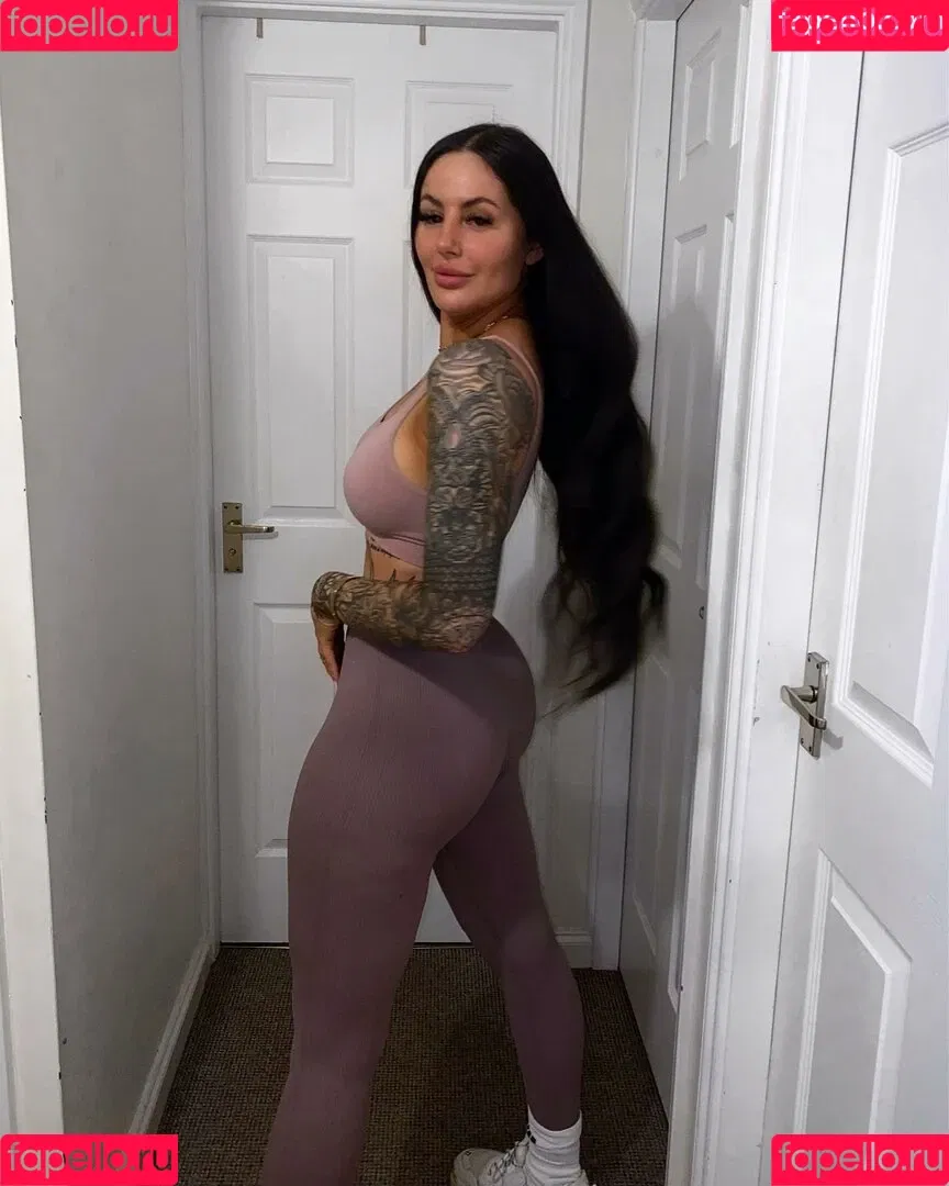 Beckie Holloway Onlyfans Photo Gallery 