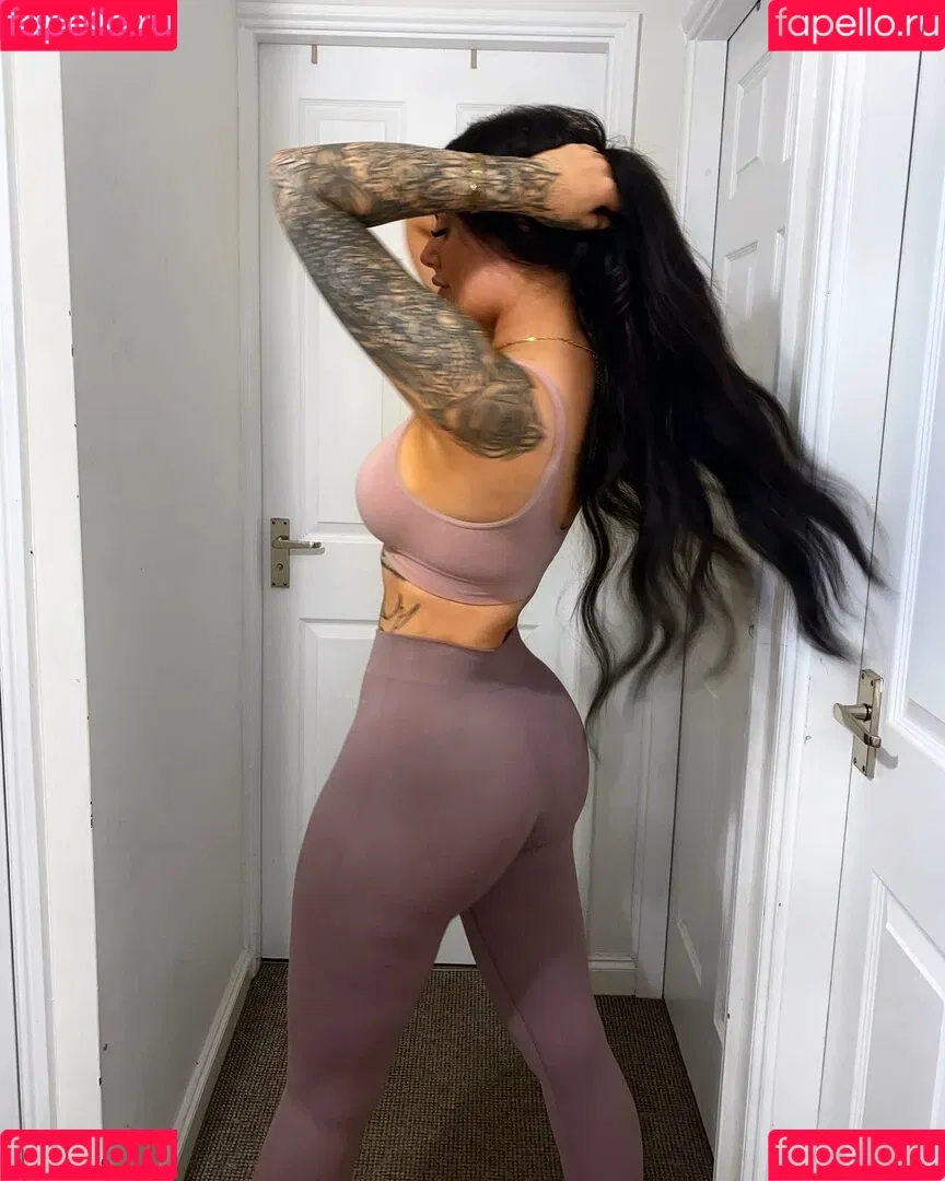 Beckie Holloway Onlyfans Photo Gallery 