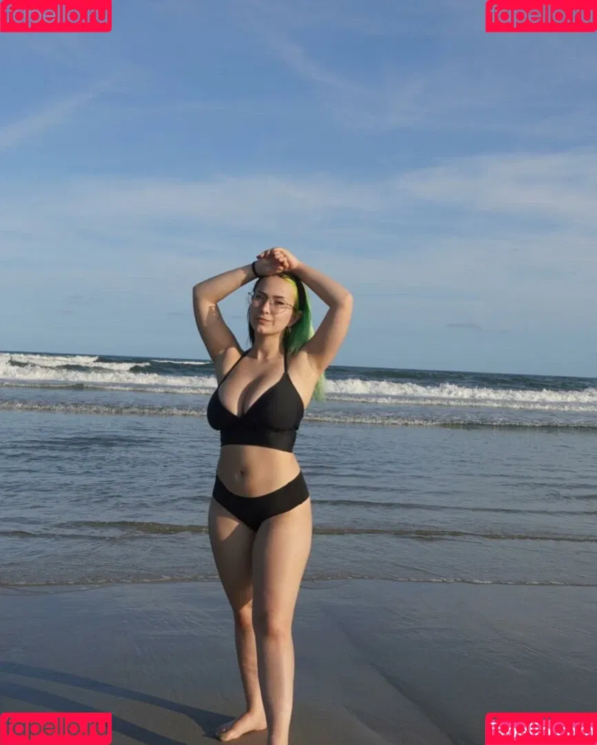 bigtittygothegg Onlyfans Photo Gallery 