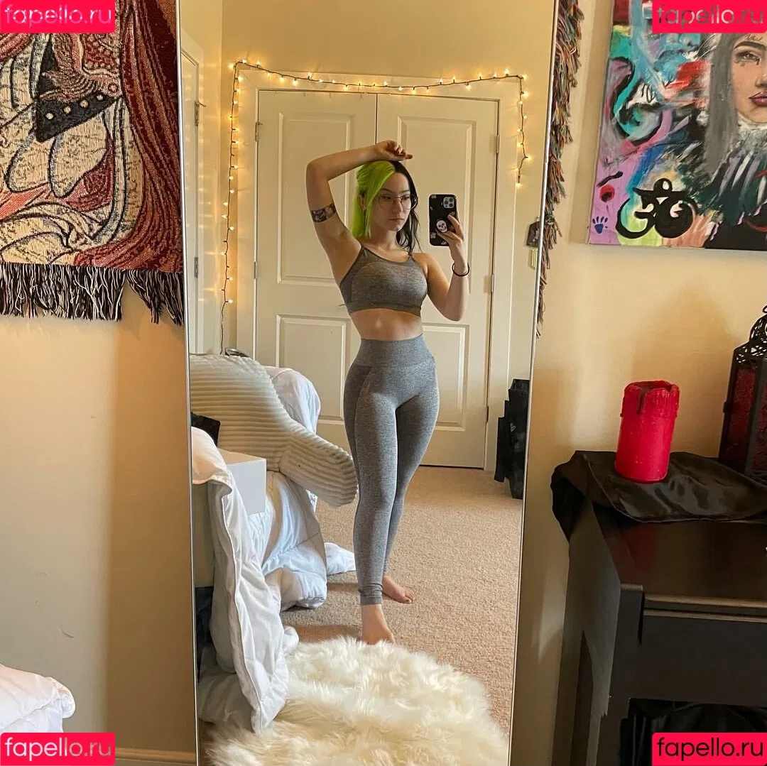 bigtittygothegg Onlyfans Photo Gallery 