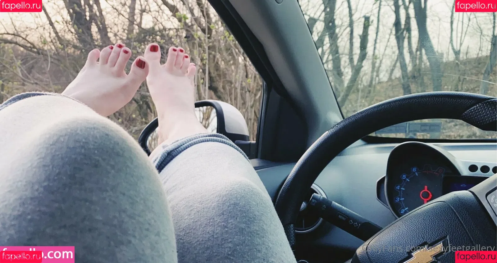 sexyfeetgallery Onlyfans Photo Gallery 