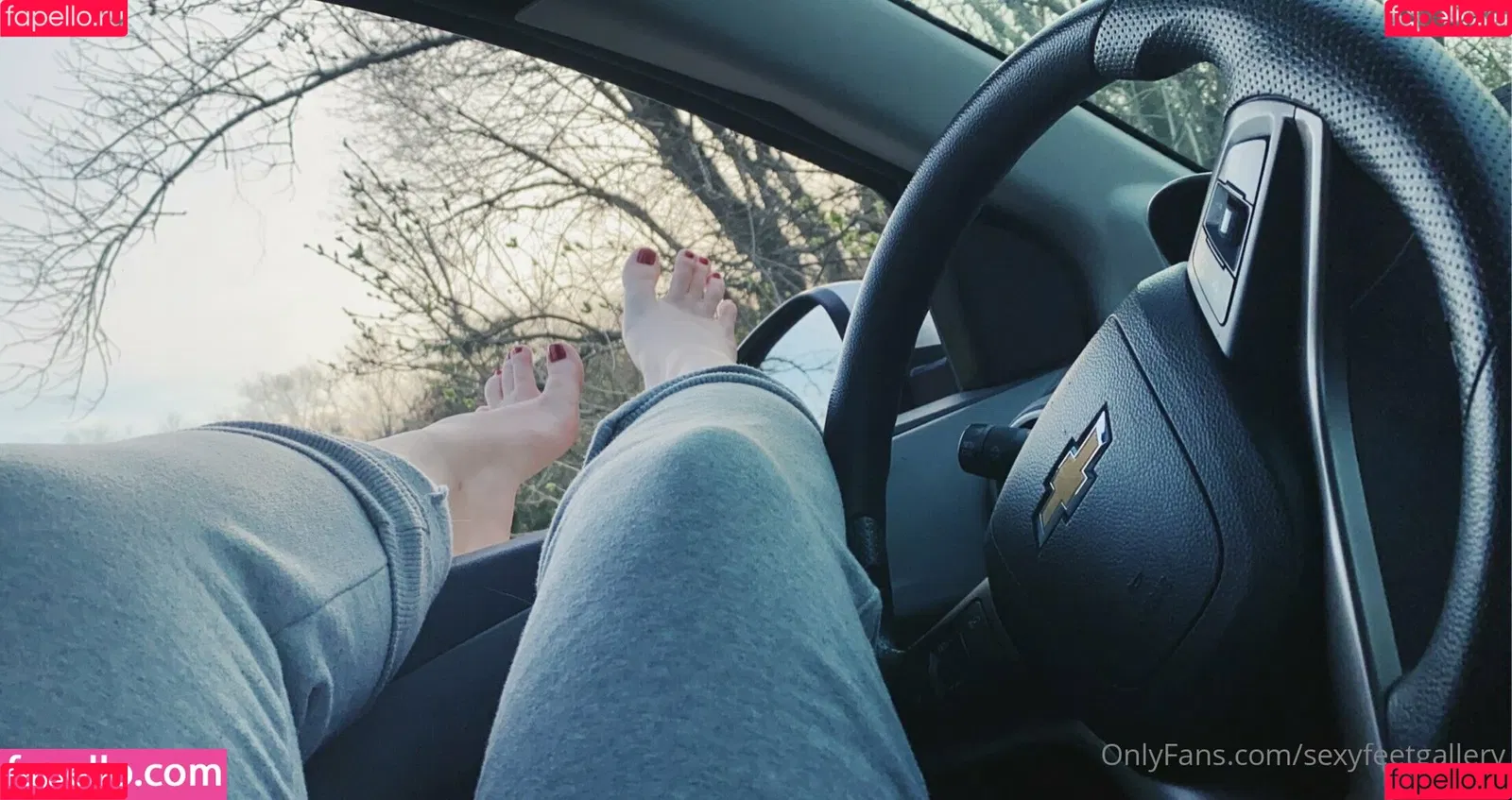 sexyfeetgallery Onlyfans Photo Gallery 