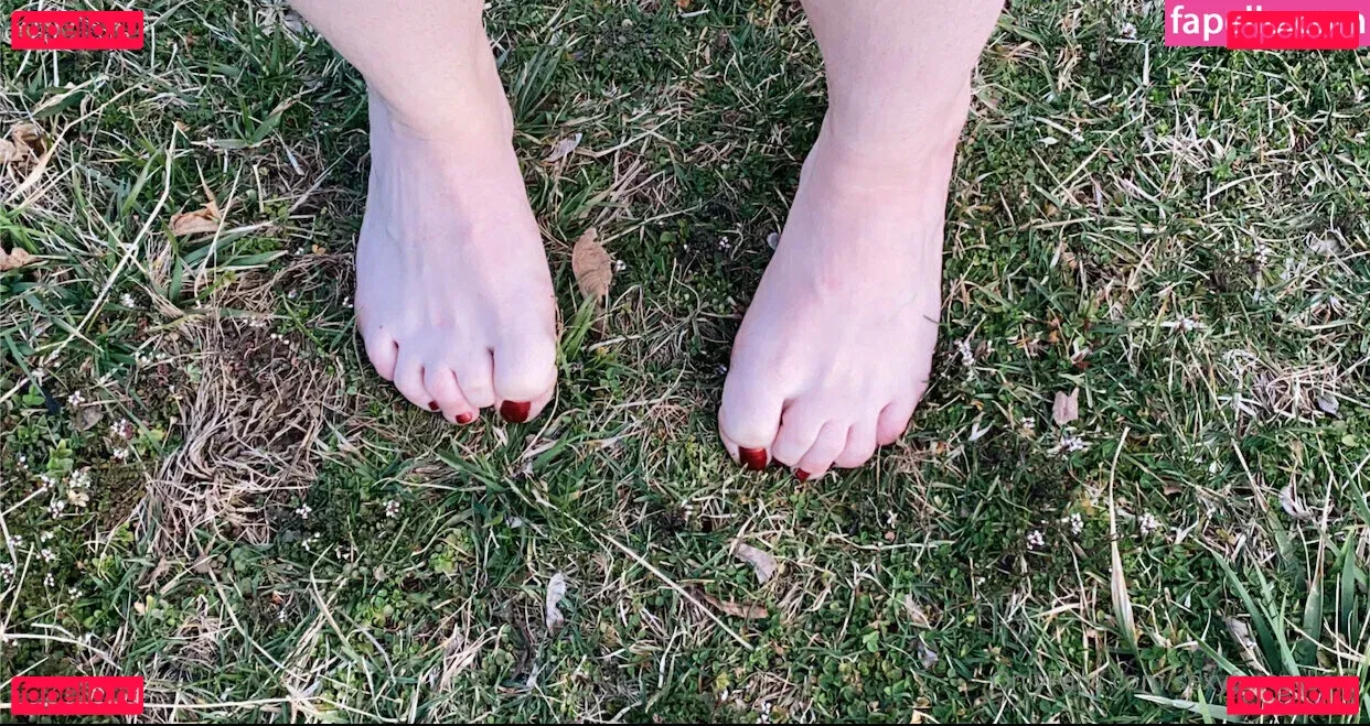 sexyfeetgallery Onlyfans Photo Gallery 