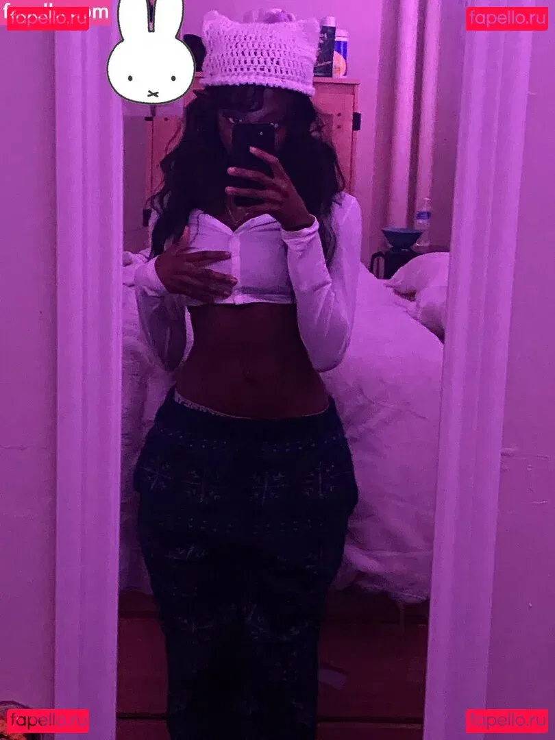 f4ery Onlyfans Photo Gallery 