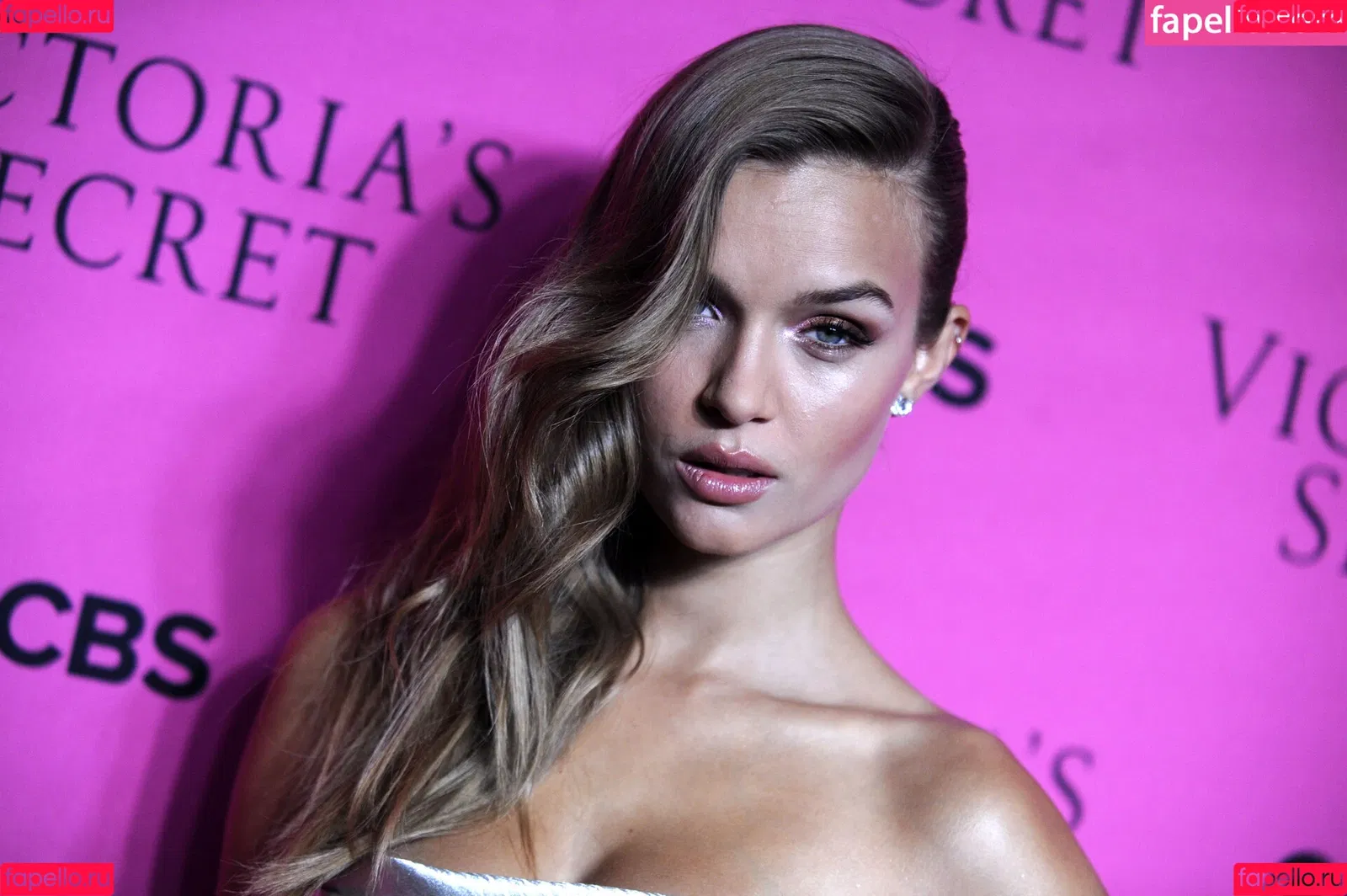 Josephine Skriver Onlyfans Photo Gallery 