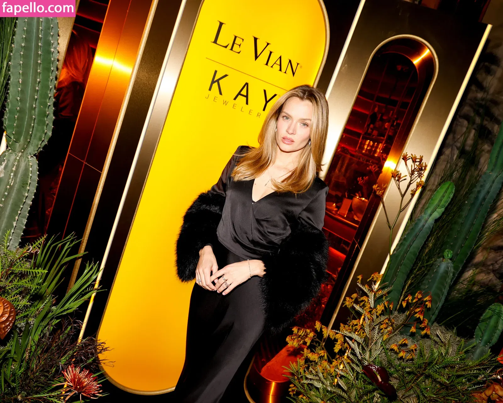 Josephine Skriver Onlyfans Photo Gallery 