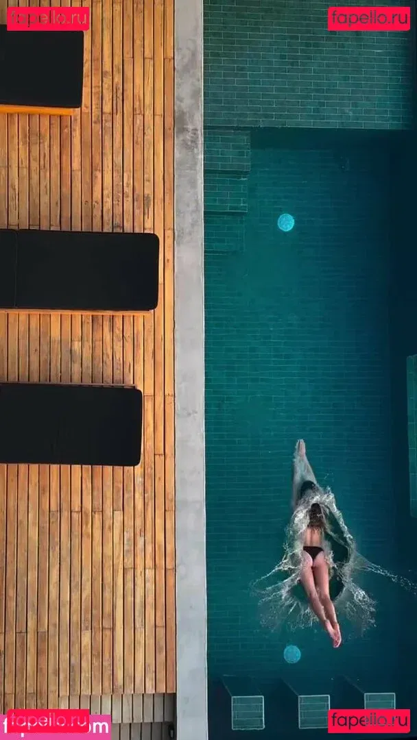 Josephine Skriver Onlyfans Photo Gallery 